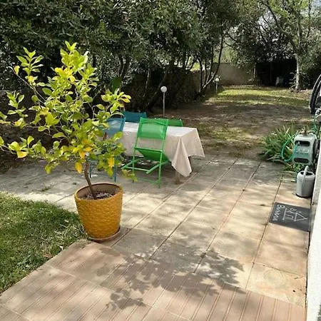 Tatil Evi Maisonnette Avec Parking Et Jacuzzi *