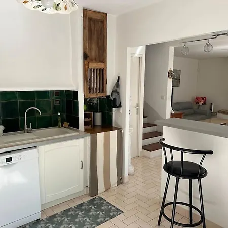 Maisonnette Avec Parking Et Jacuzzi Tatil Evi *